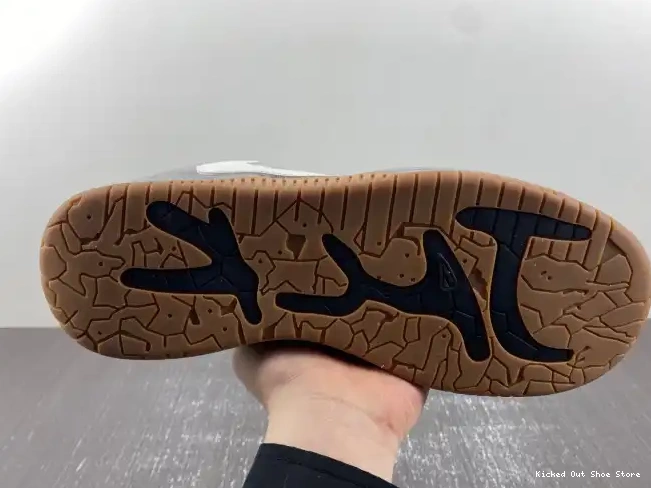 Kick Theory CHECK JORDAN X CUT FZ8117-001 TRAVIS SCOTT THE 0524
